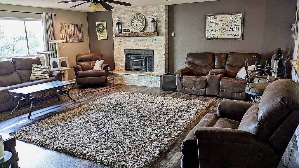 Pine Grove Ponderosa - Residential