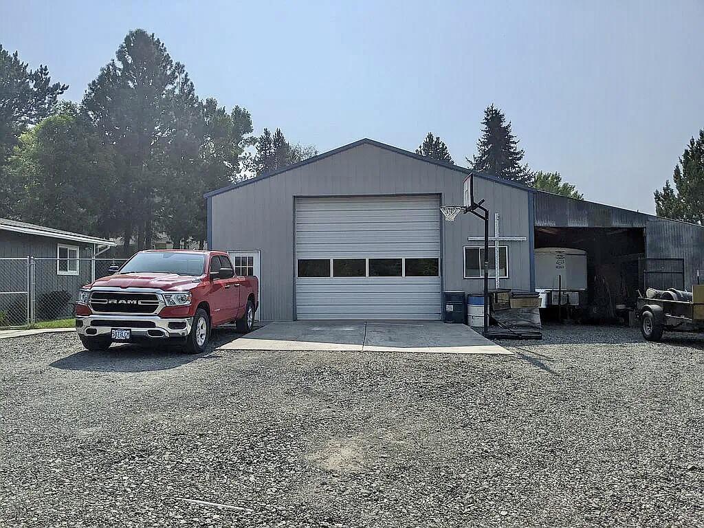 Pine Grove Ponderosa - Residential