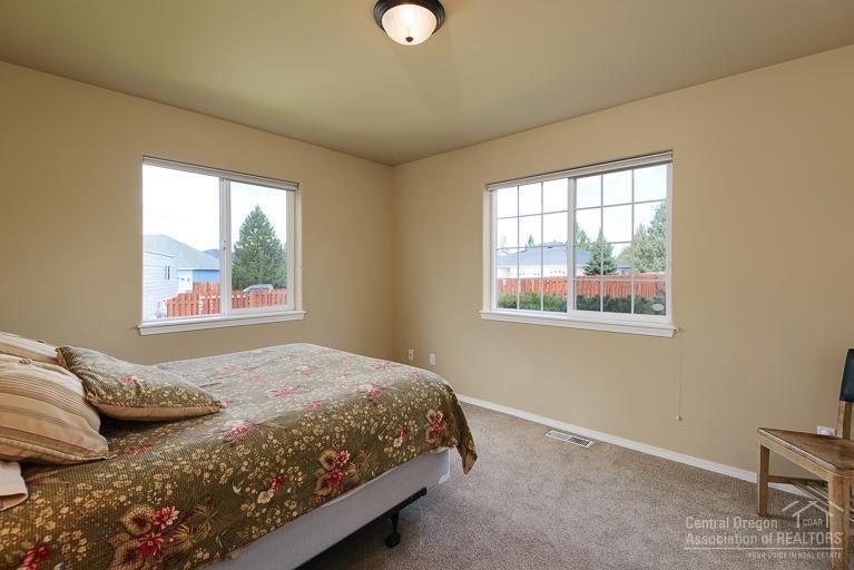 Hollow Pine Estate - Residential