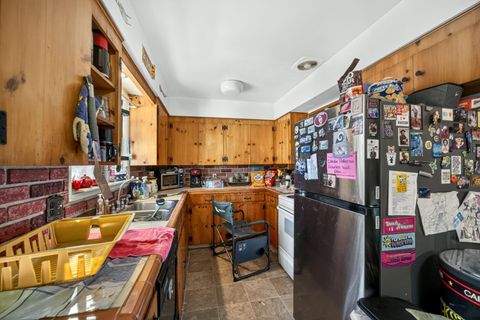 Tiny photo for 1441 Jasper Street, Medford, OR 97501 (MLS # 220214393)