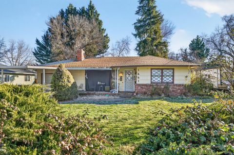Tiny photo for 1441 Jasper Street, Medford, OR 97501 (MLS # 220214393)