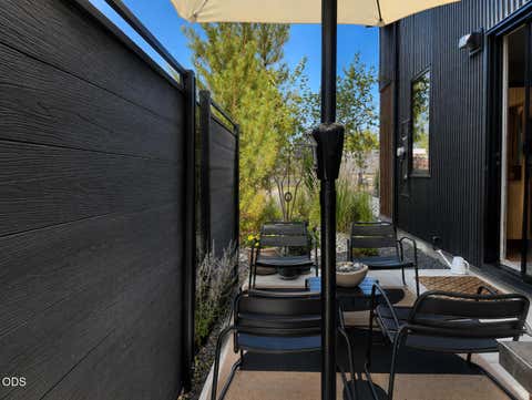 Tiny photo for 515 N Pine Street, Sisters, OR 97759 (MLS # 220227114)