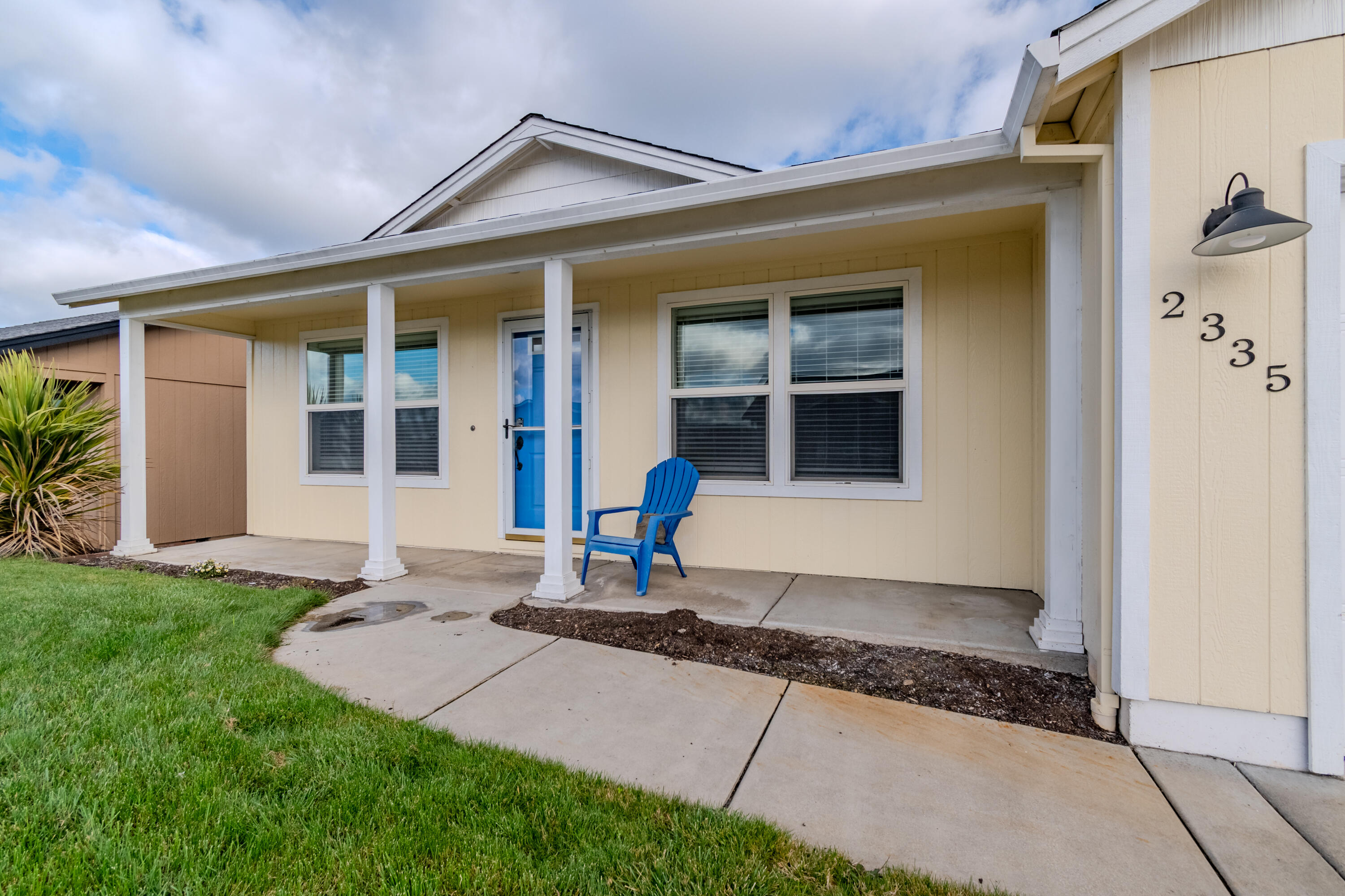 2335 New Haven Drive