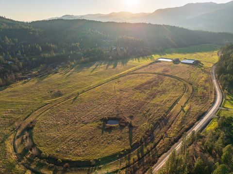 Tiny photo for 2275 Galice Road, Merlin, OR 97532 (MLS # 220215127)