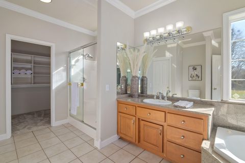 Tiny photo for 2275 Galice Road, Merlin, OR 97532 (MLS # 220215127)