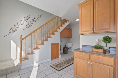 Tiny photo for 2275 Galice Road, Merlin, OR 97532 (MLS # 220215127)