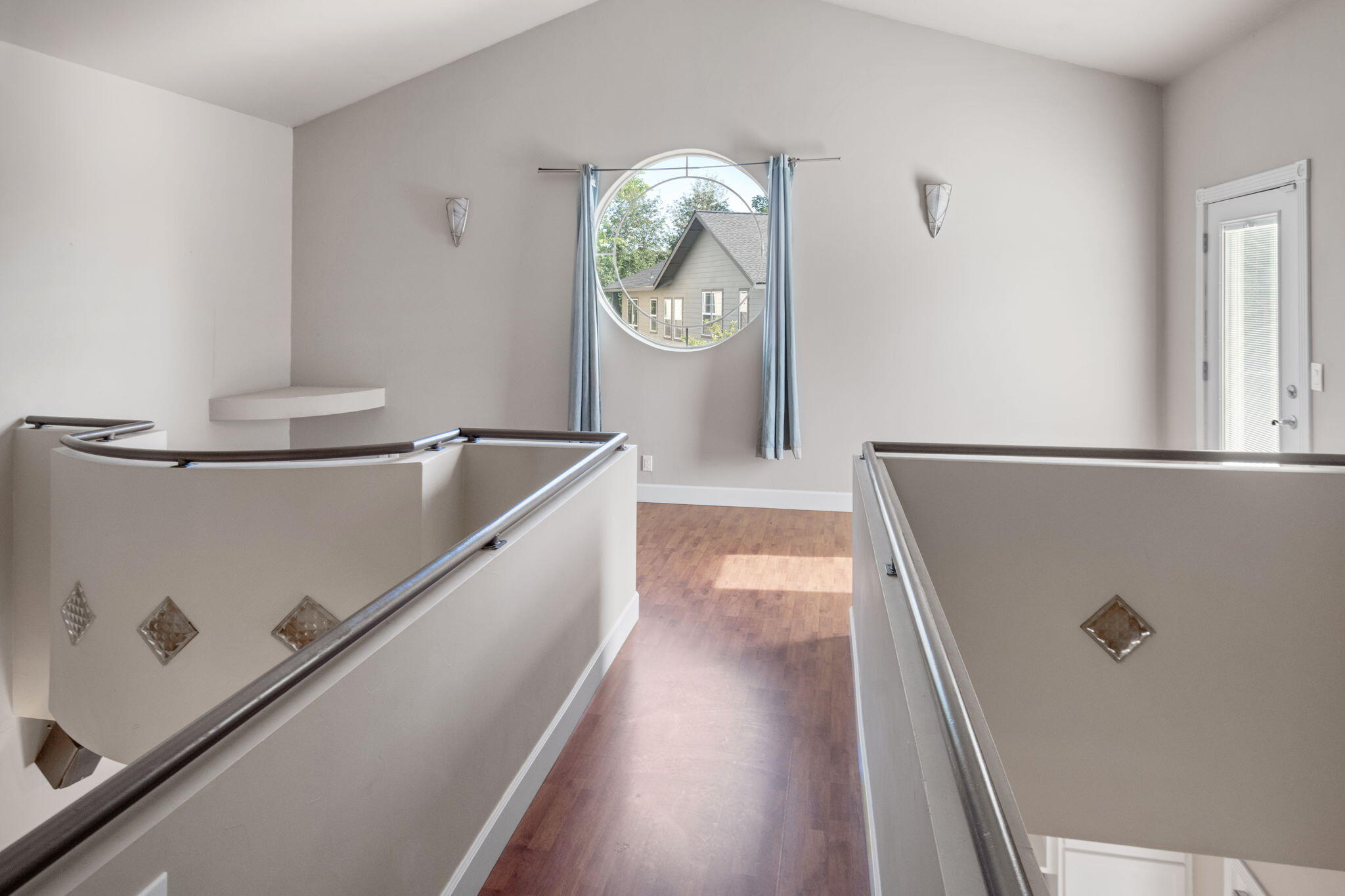 Oak Tree - Residential