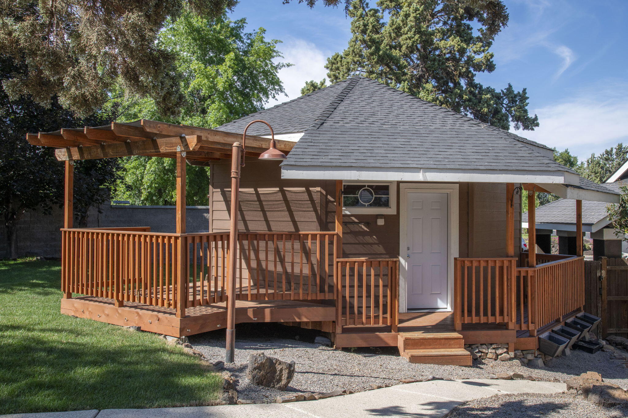 Oak Tree - Residential