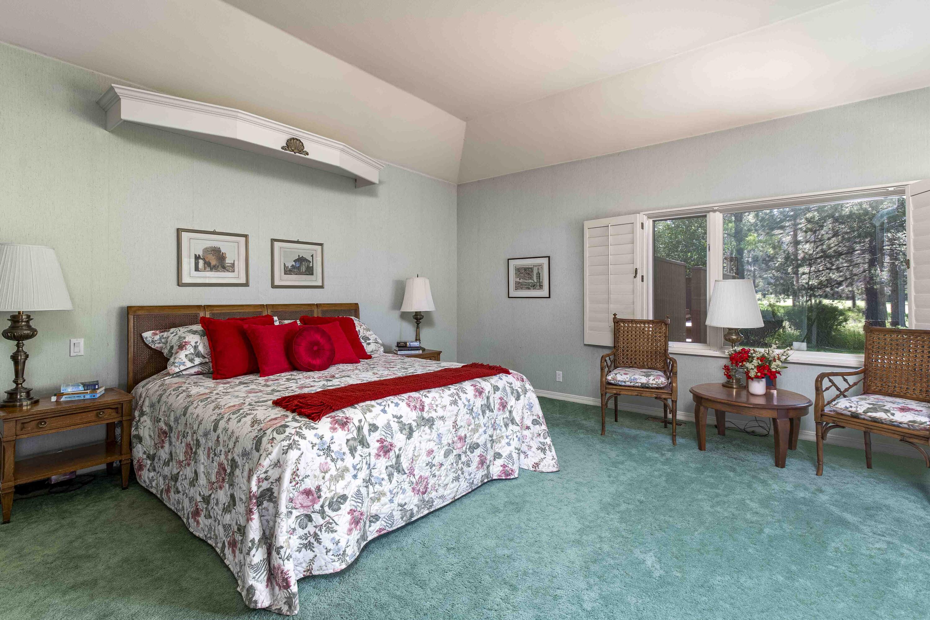 Fairway Crest Village - Residential