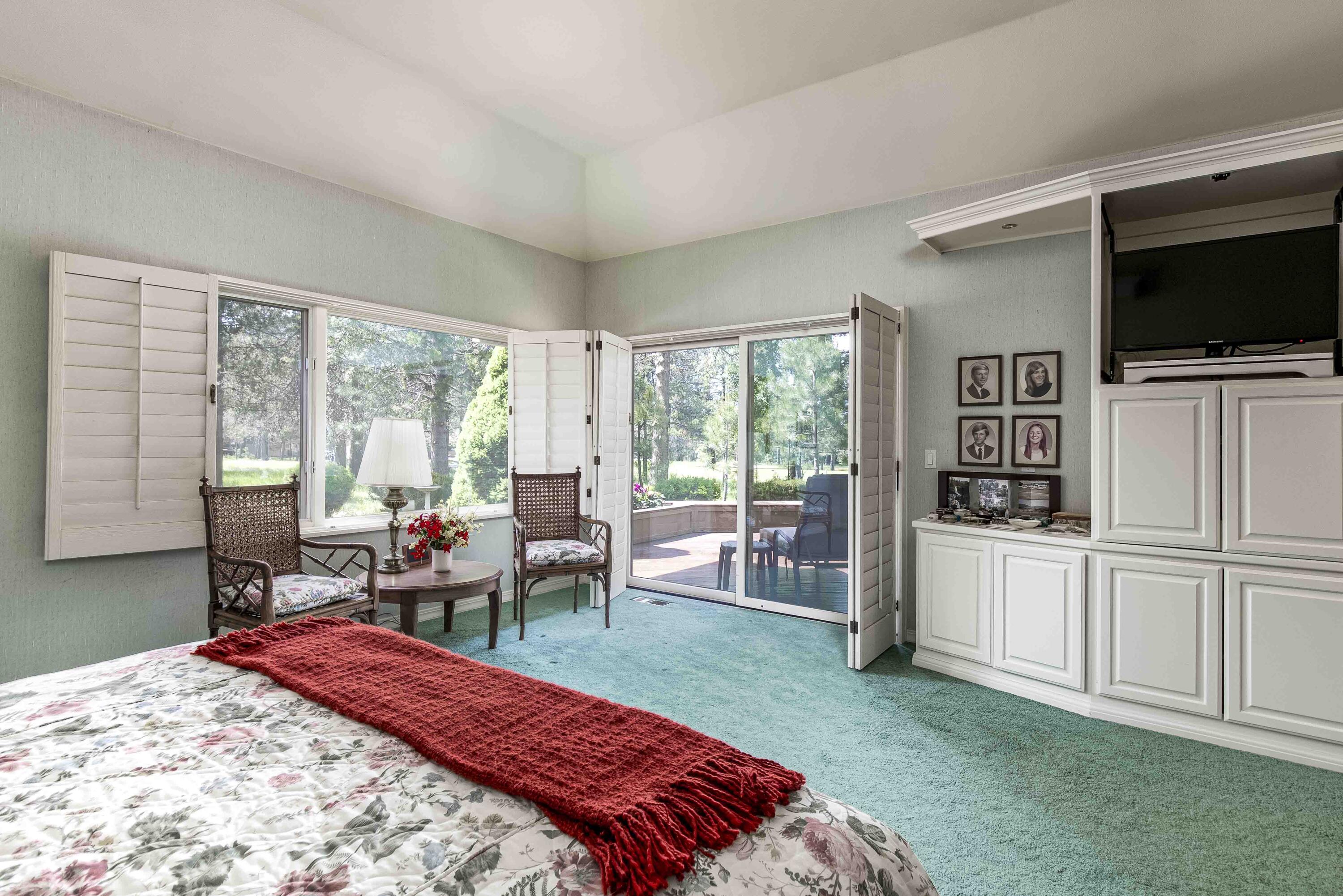 Fairway Crest Village - Residential