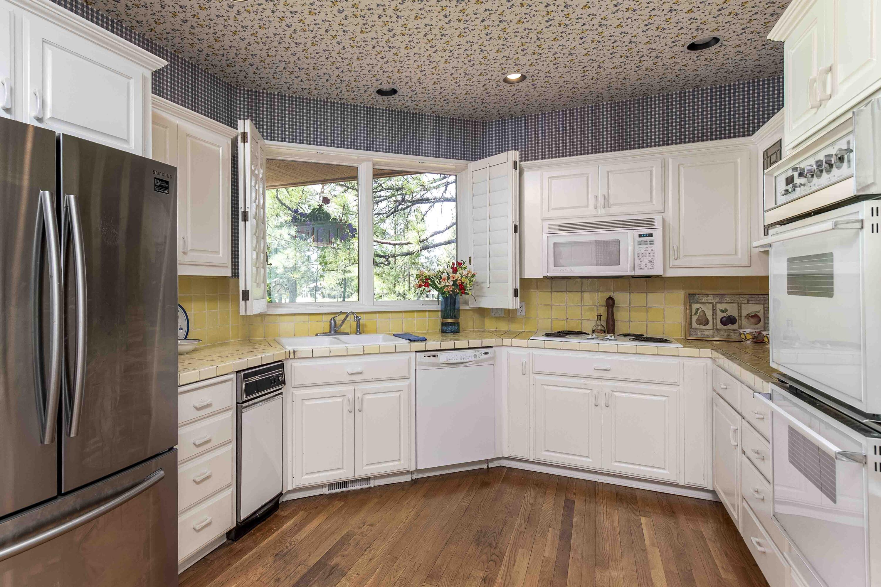 Fairway Crest Village - Residential