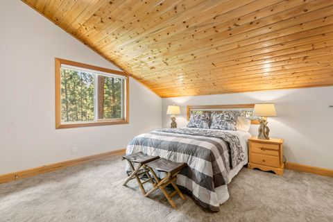Tiny photo for 53539 Kokanee Way, La Pine, OR 97739 (MLS # 220221573)