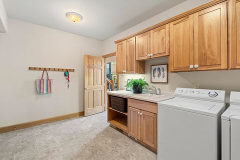 Tiny photo for 53539 Kokanee Way, La Pine, OR 97739 (MLS # 220221573)