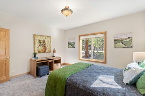 Tiny photo for 53539 Kokanee Way, La Pine, OR 97739 (MLS # 220221573)
