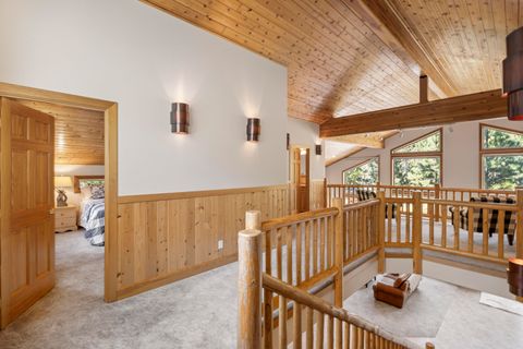 Tiny photo for 53539 Kokanee Way, La Pine, OR 97739 (MLS # 220221573)
