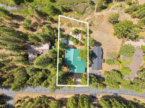 Tiny photo for 53539 Kokanee Way, La Pine, OR 97739 (MLS # 220221573)