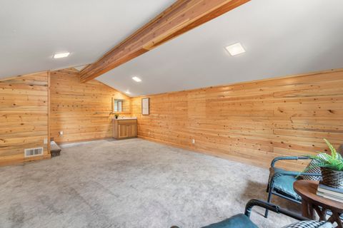 Tiny photo for 53539 Kokanee Way, La Pine, OR 97739 (MLS # 220221573)