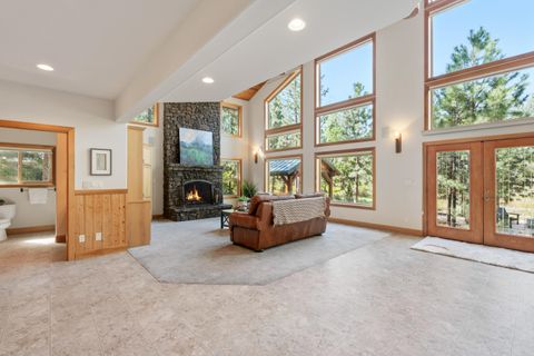 Tiny photo for 53539 Kokanee Way, La Pine, OR 97739 (MLS # 220221573)