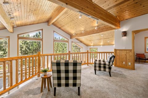 Tiny photo for 53539 Kokanee Way, La Pine, OR 97739 (MLS # 220221573)