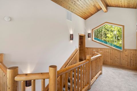Tiny photo for 53539 Kokanee Way, La Pine, OR 97739 (MLS # 220221573)