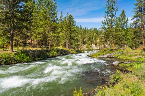 Tiny photo for 53539 Kokanee Way, La Pine, OR 97739 (MLS # 220221573)