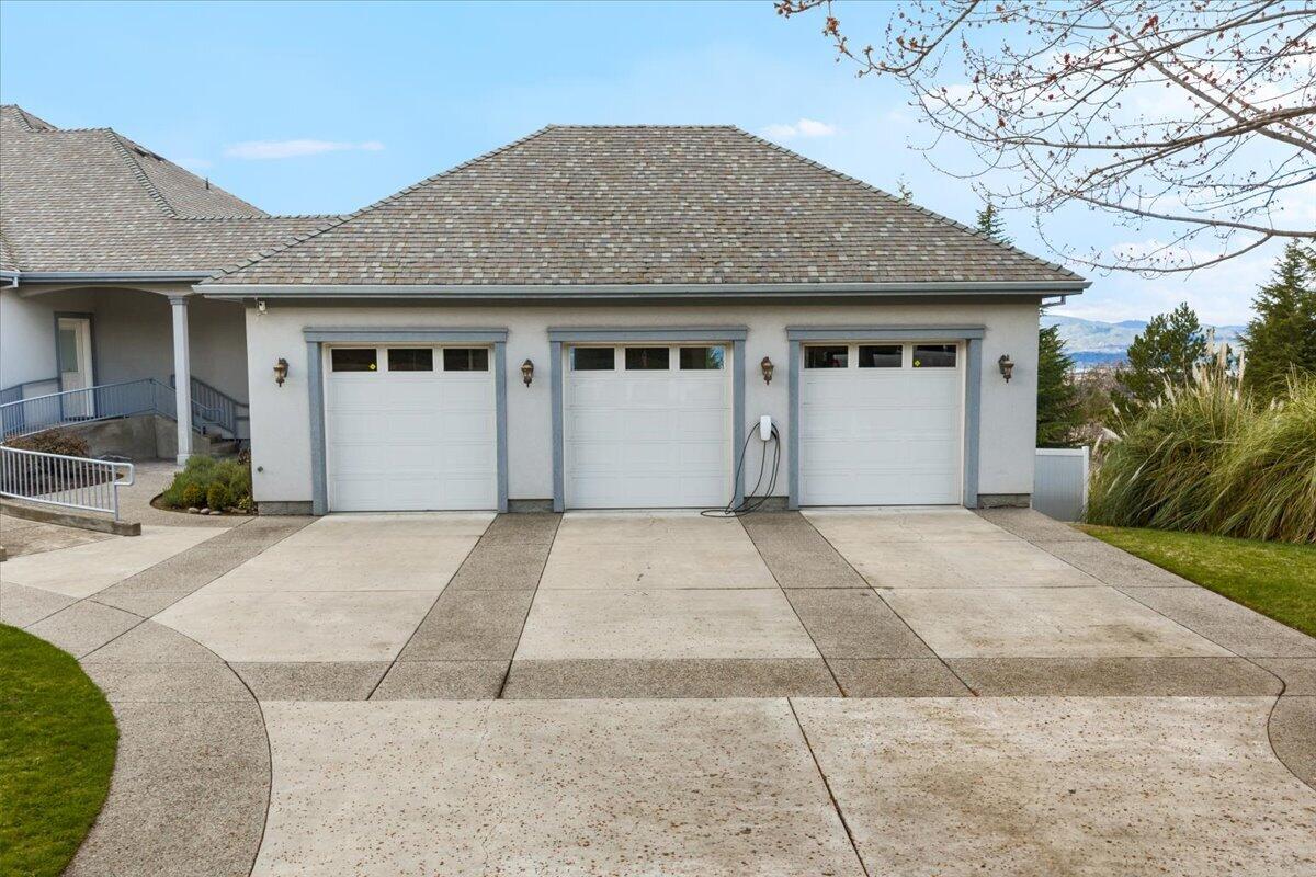 1501 Satellite Drive