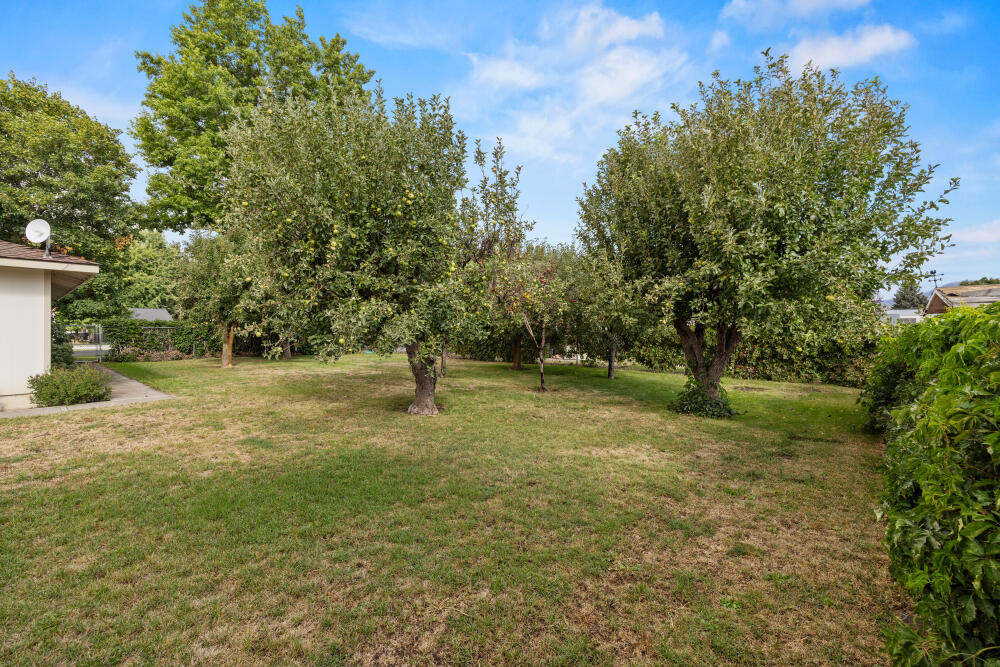 Country Gardens - Residential