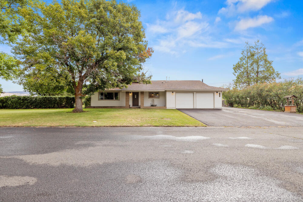 Country Gardens - Residential