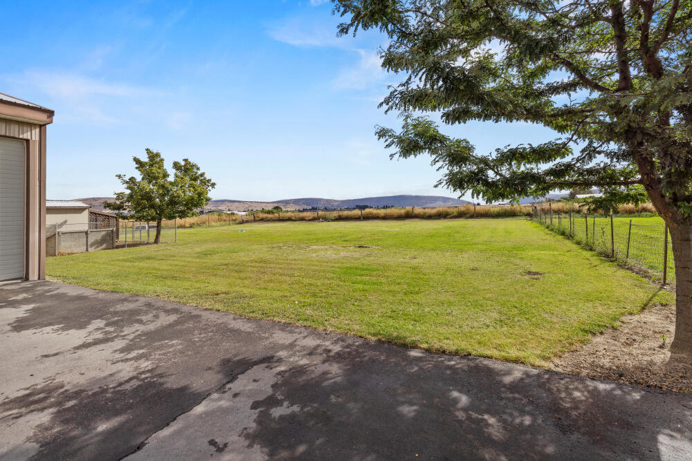 Country Gardens - Residential