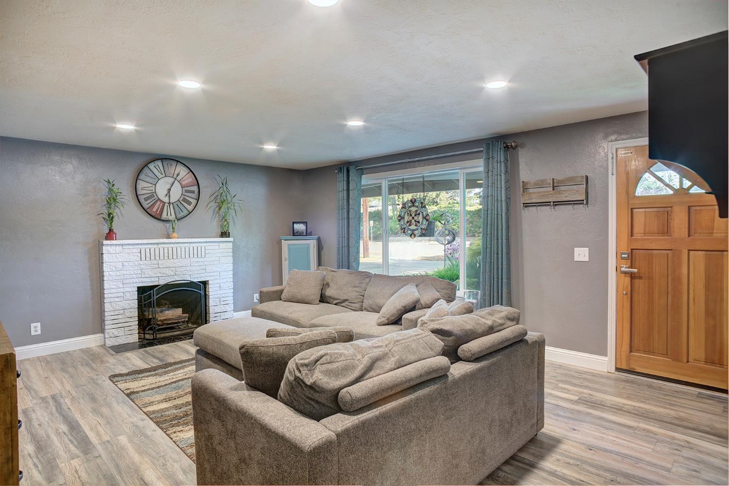 Crestview - Residential