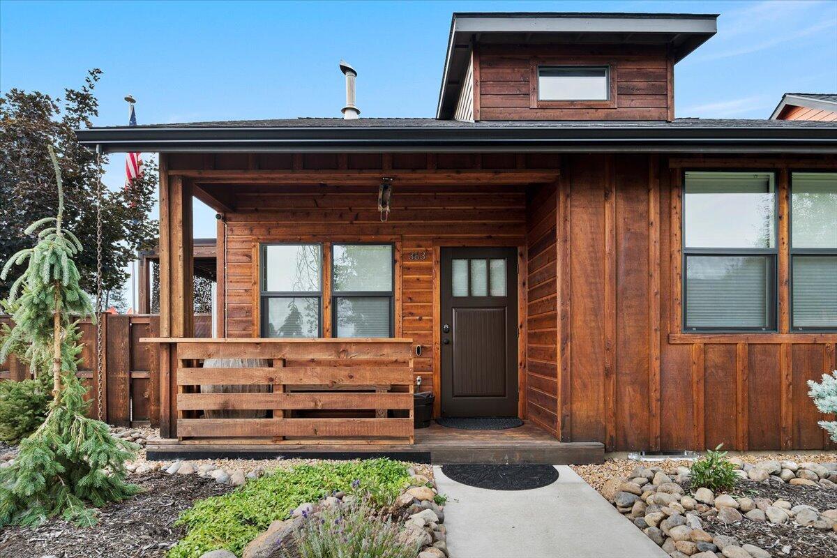363 E Aspenwood Avenue