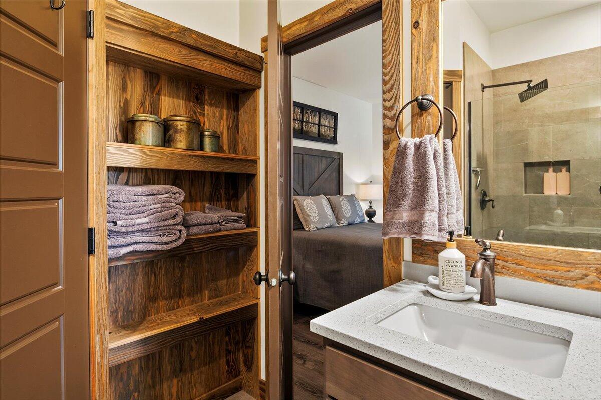 Aspenwood - Residential