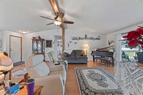 Tiny photo for 104 Hart Circle, Shady Cove, OR 97539 (MLS # 220215525)