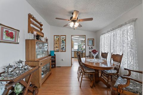 Tiny photo for 104 Hart Circle, Shady Cove, OR 97539 (MLS # 220215525)