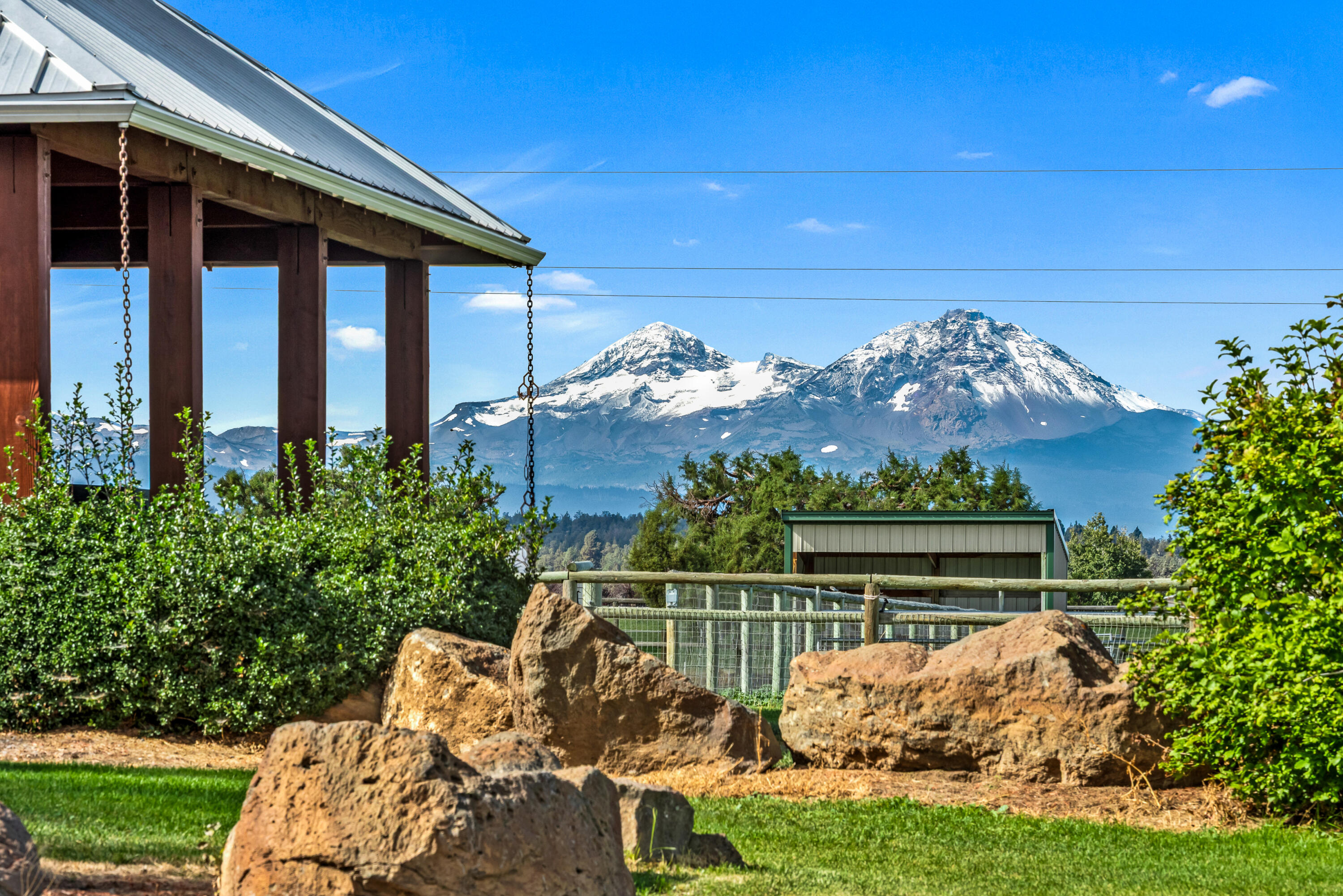 66240 White Rock Loop