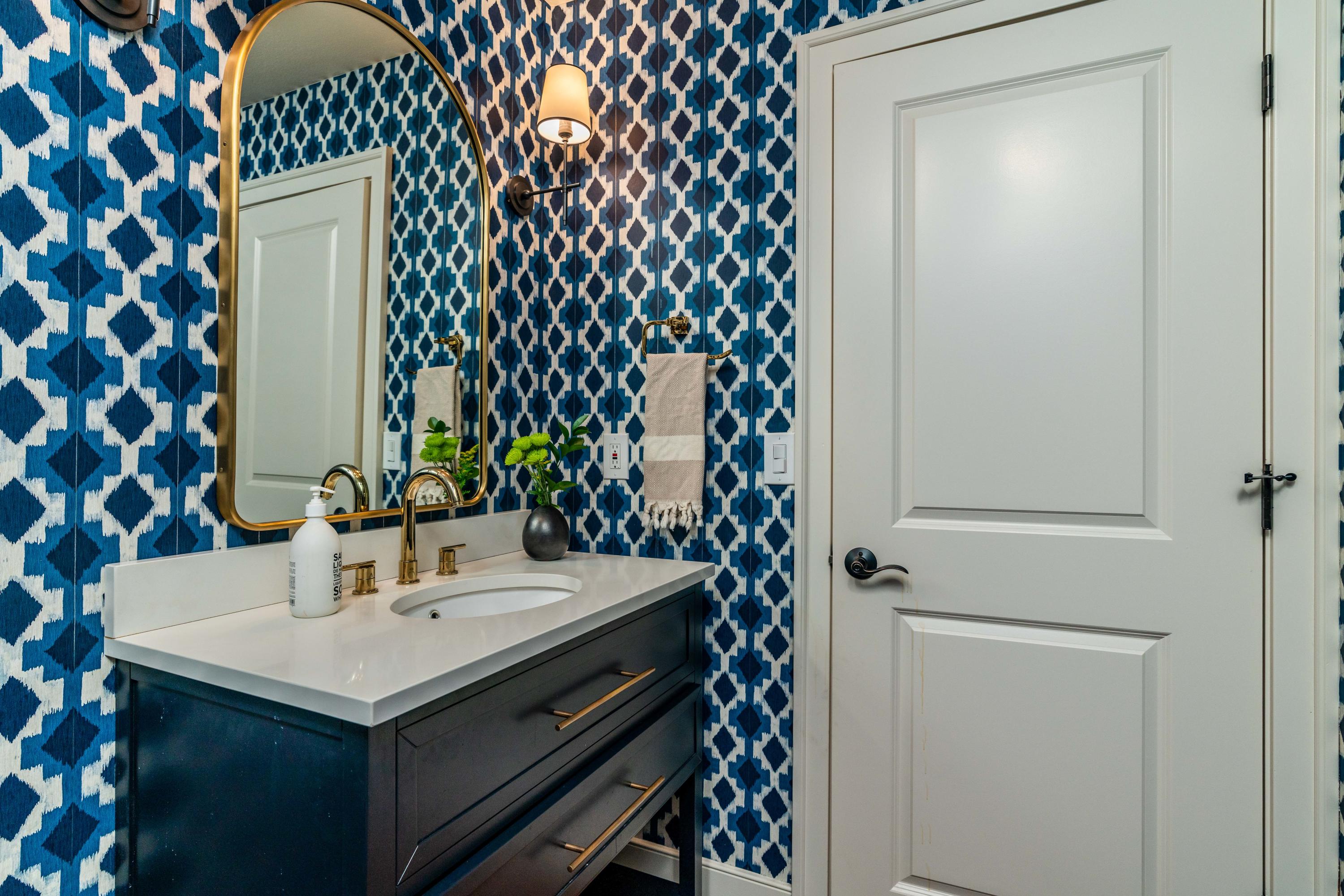 Broken Top - Residential