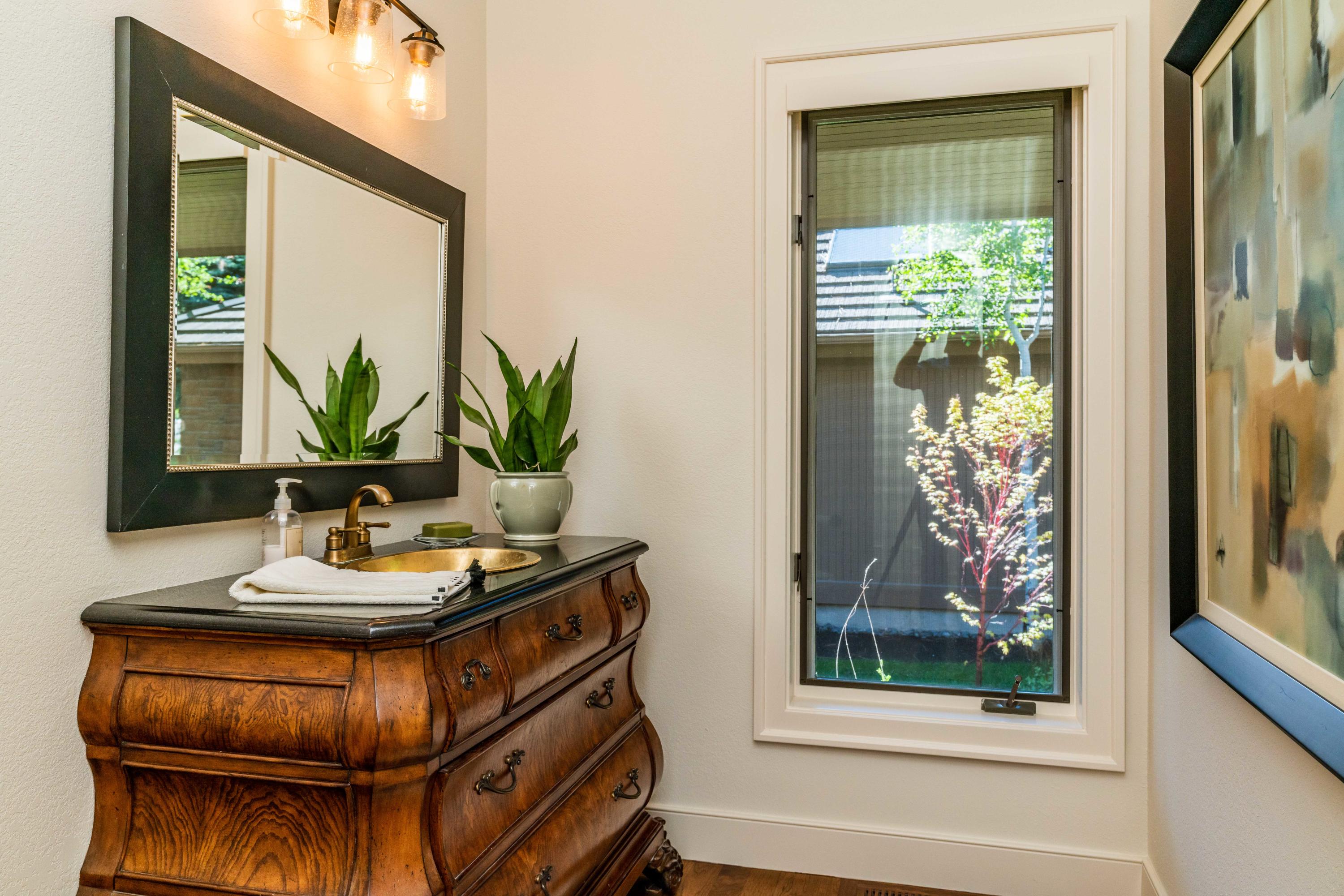 Broken Top - Residential