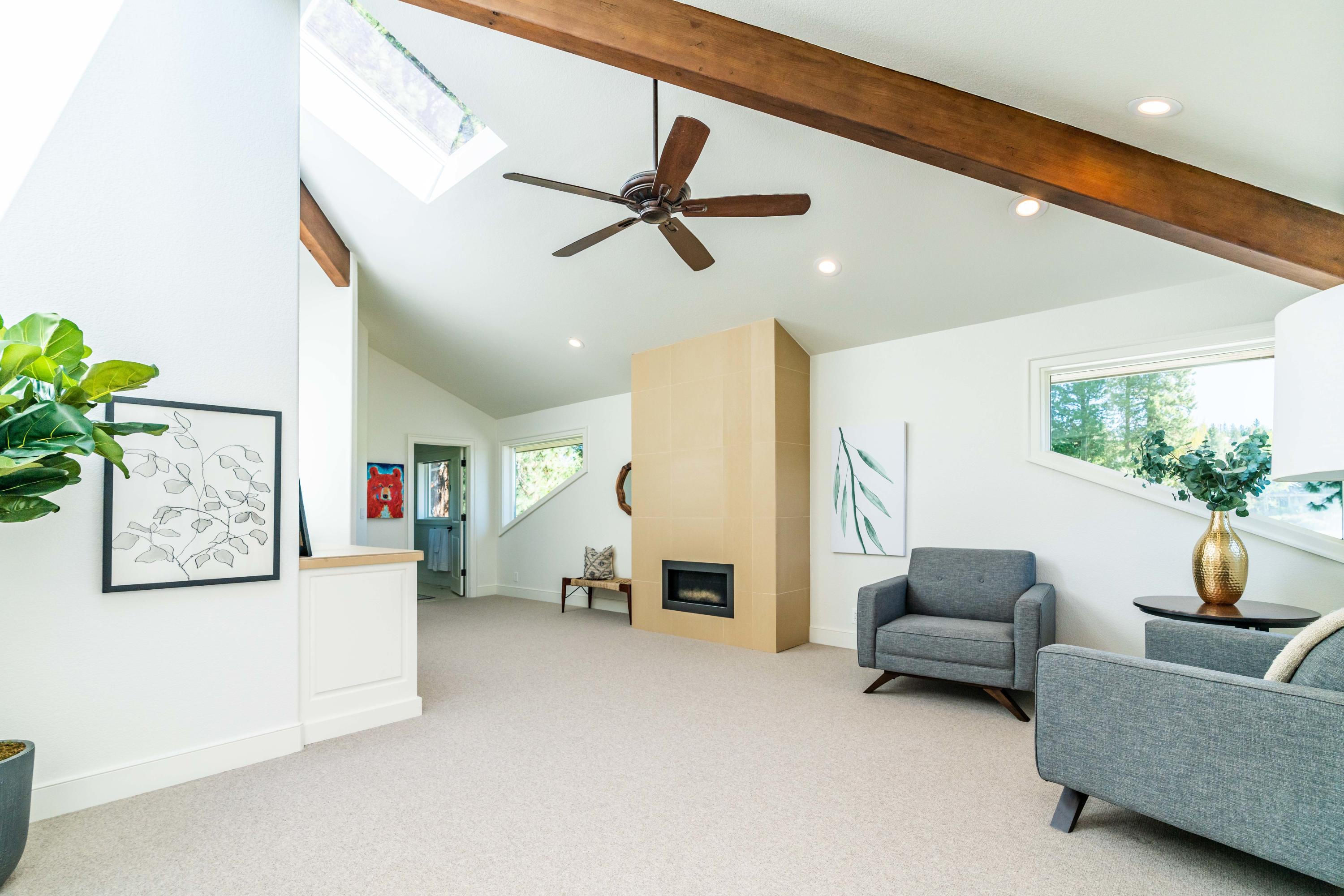 Broken Top - Residential