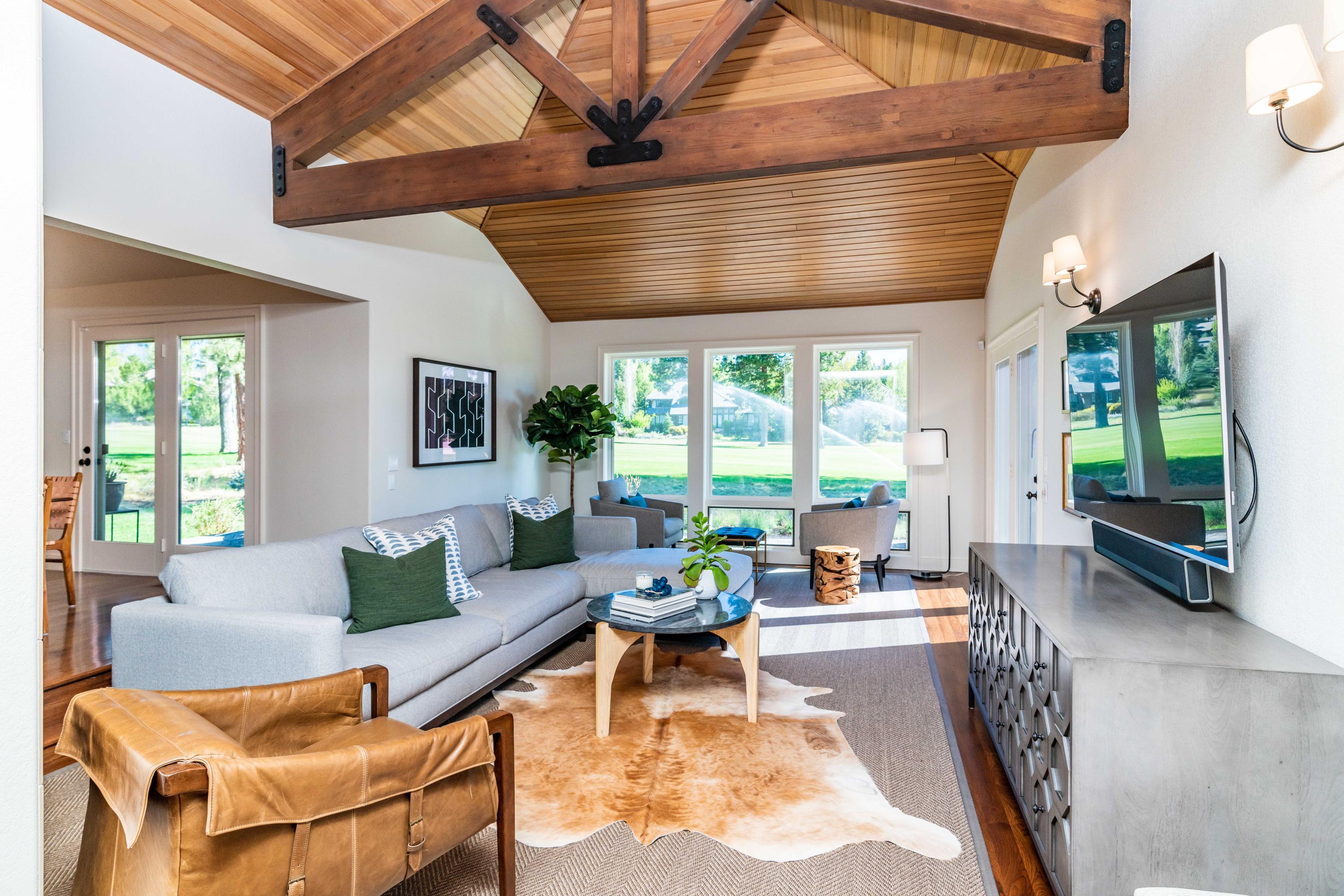 Broken Top - Residential