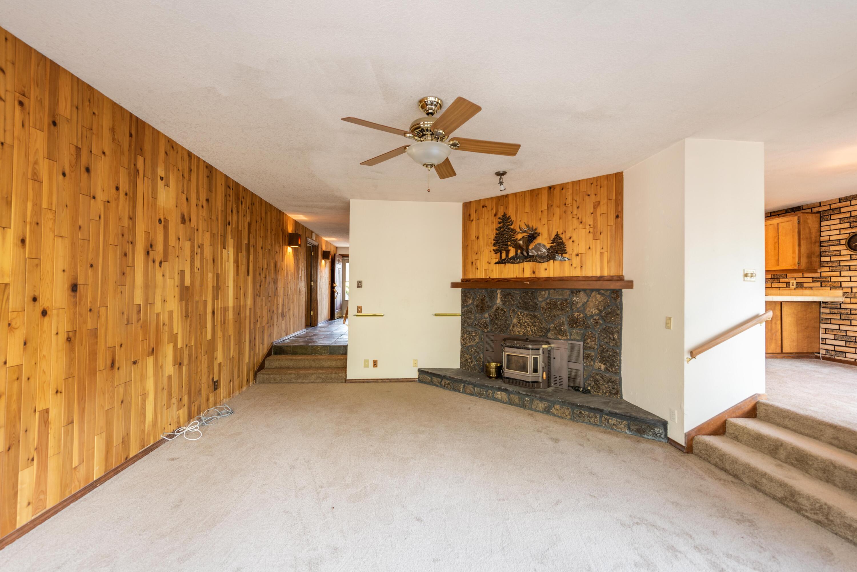 Woodside Ranch - Residential