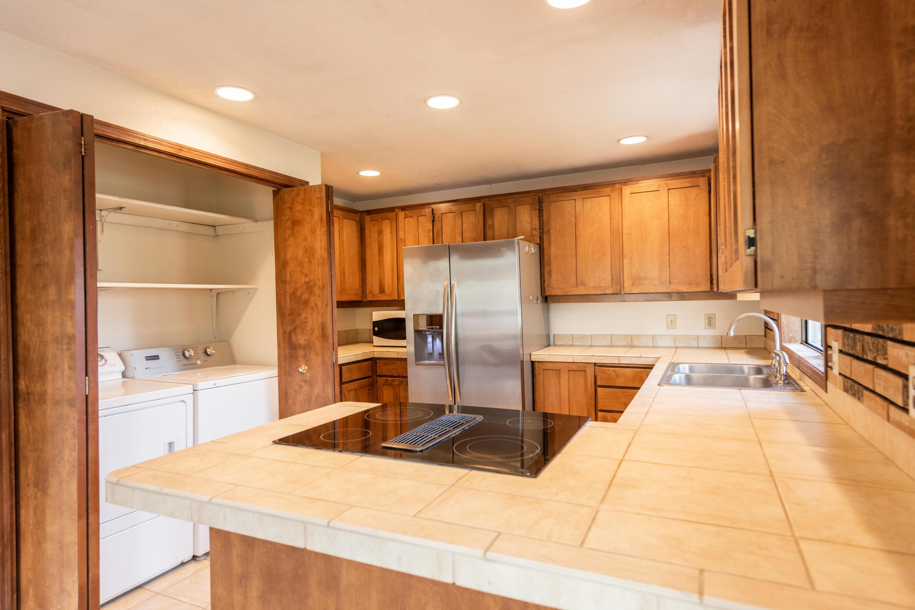 Woodside Ranch - Residential