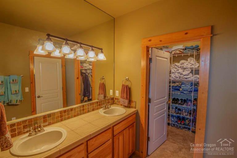 Canyon Point - Residential