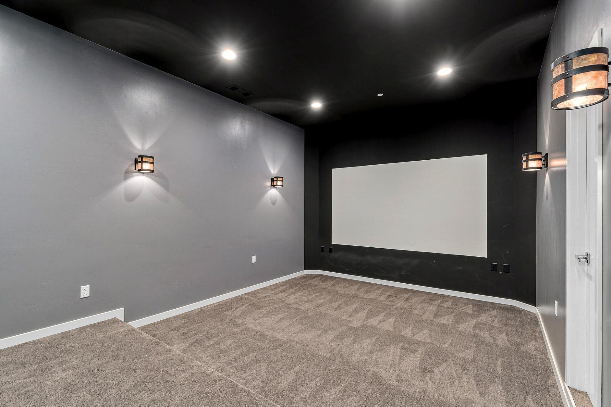 Cardwell Knoll - Residential