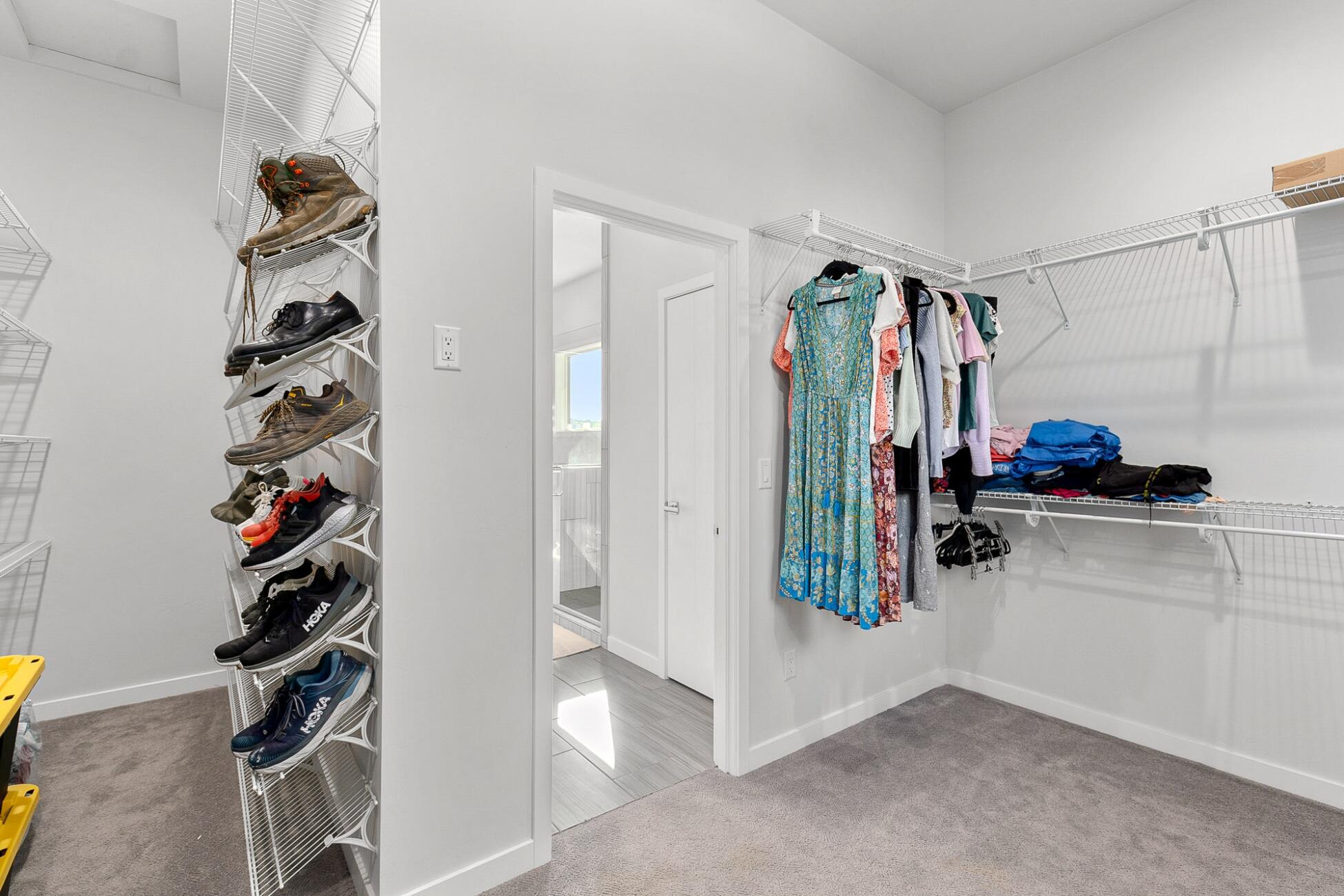 Cardwell Knoll - Residential