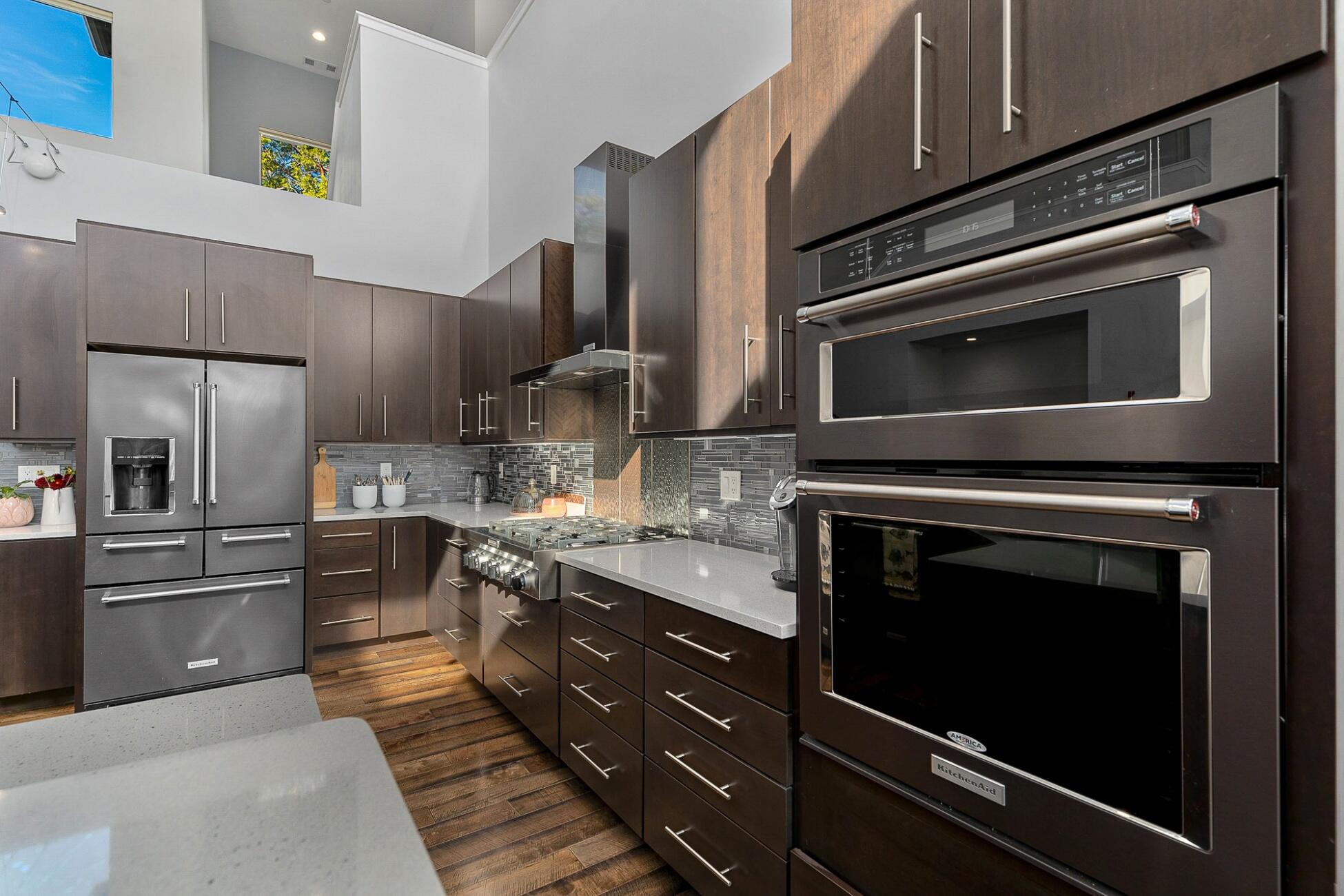 Cardwell Knoll - Residential