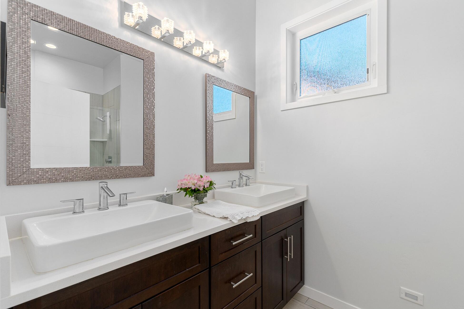 Cardwell Knoll - Residential