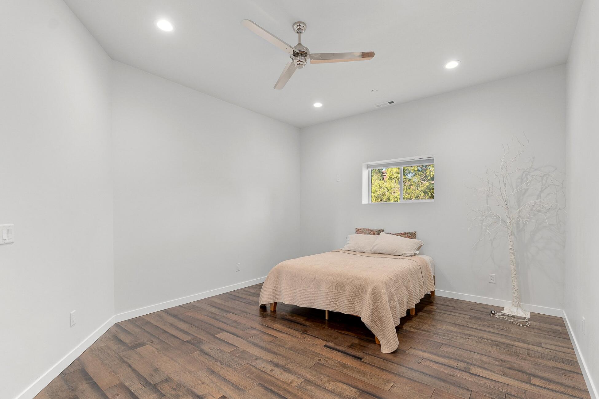 Cardwell Knoll - Residential