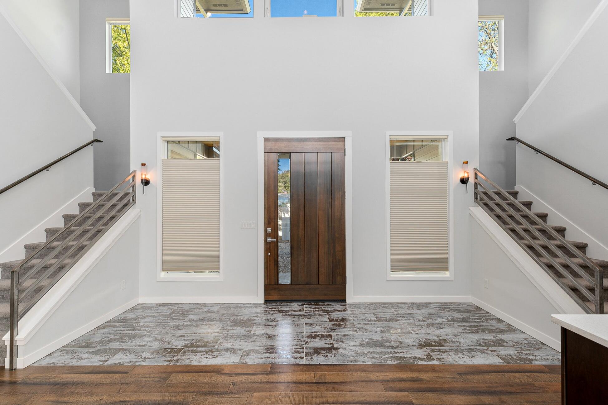 Cardwell Knoll - Residential