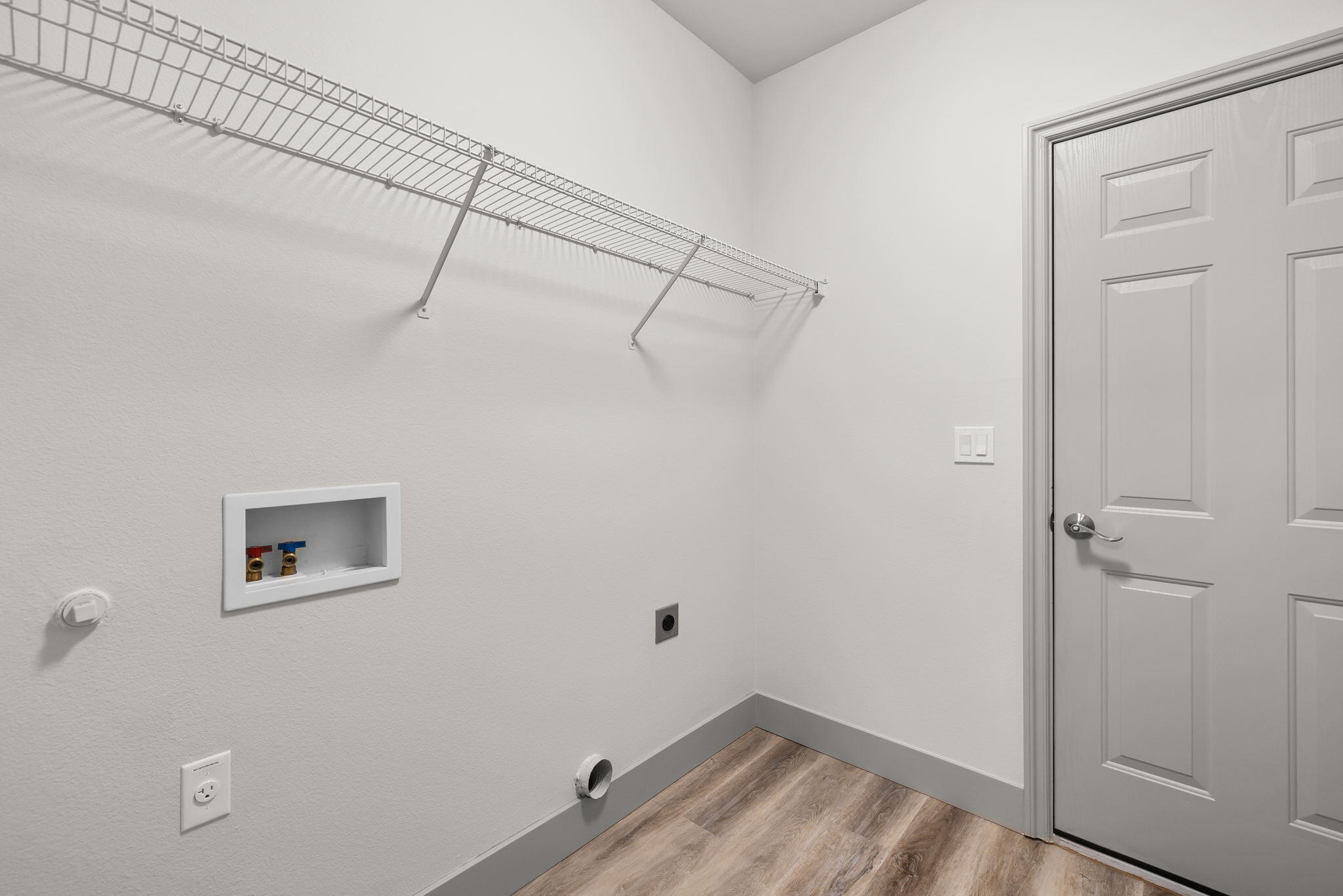 Views At Oak Tree - Residential