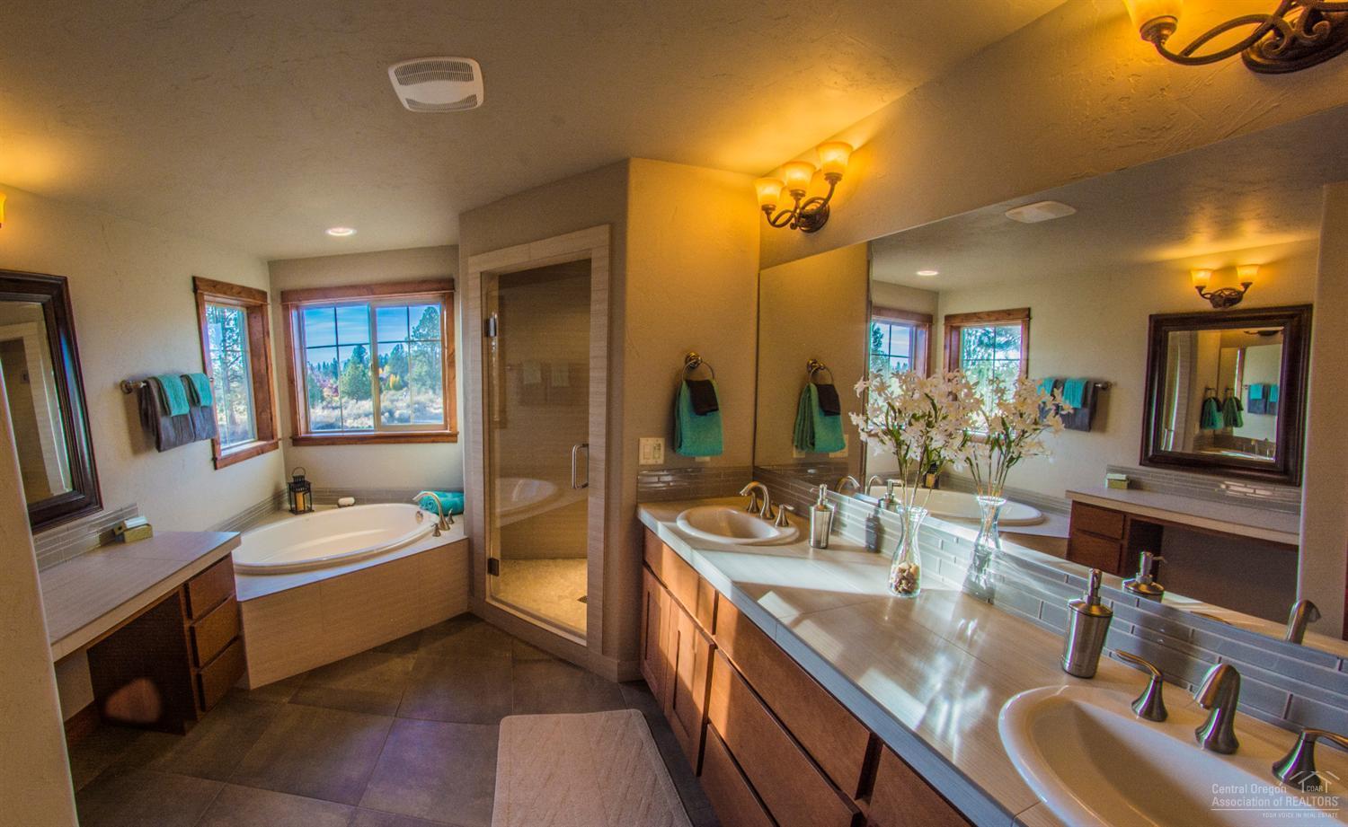 River Rim - Residential